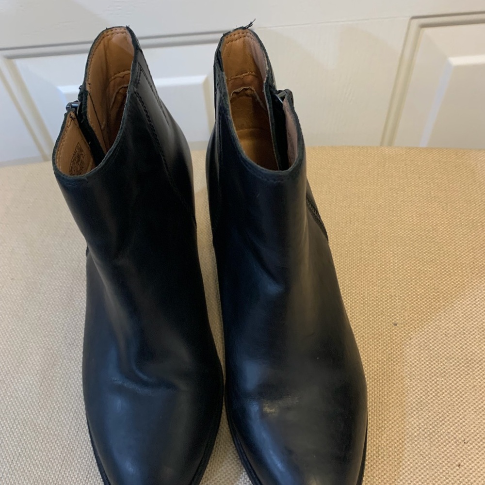 Vionic Ankle Boots - image 4